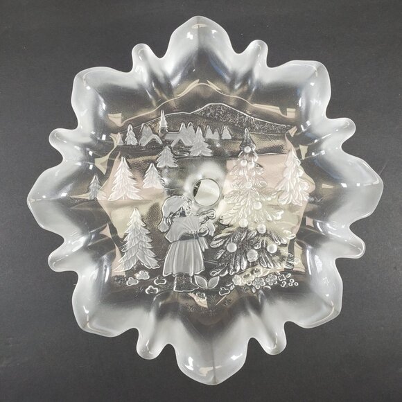 Vintage 1980s Mikasa Christmas Story Footed Bon Bon, Frosted Glass, Germany - Picture 4 of 13